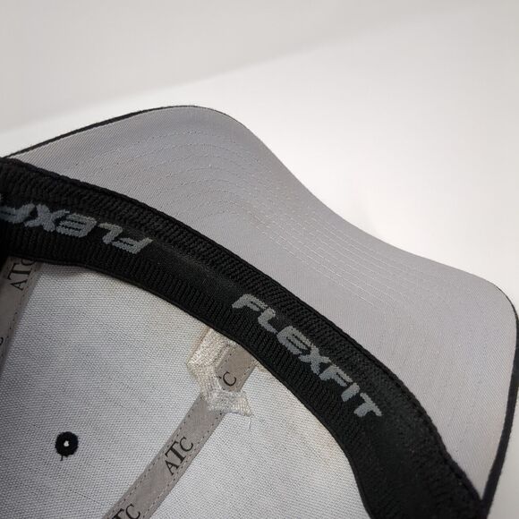 Coil Solutions Fitted Hat Black S/M Flexfit Embroidered Authentic T-Shirt Co. - Picture 7 of 8